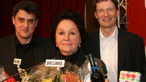 Luc Jochimsen auf dem Landesparteitag im März in Freidrichroda mit Frank Tempel (li.) und Jens Petermann (re.). Luc Jochimsen auf dem Landesparteitag im März in Freidrichroda mit Frank Tempel (li.) und Jens Petermann (re.).