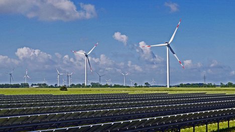 solar-park-gcb3b601b7_1920.jpg